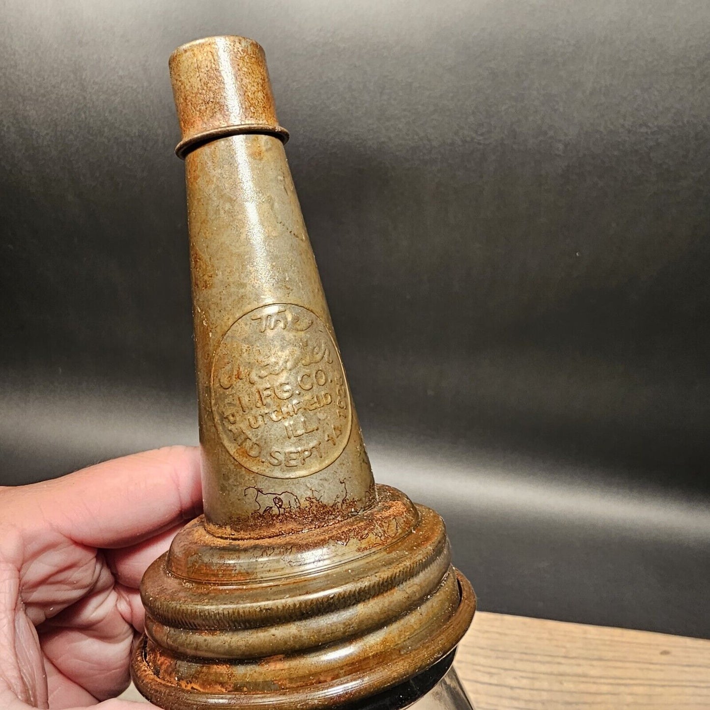 Vintage Style Texaco Glass Oil Bottle w Spout