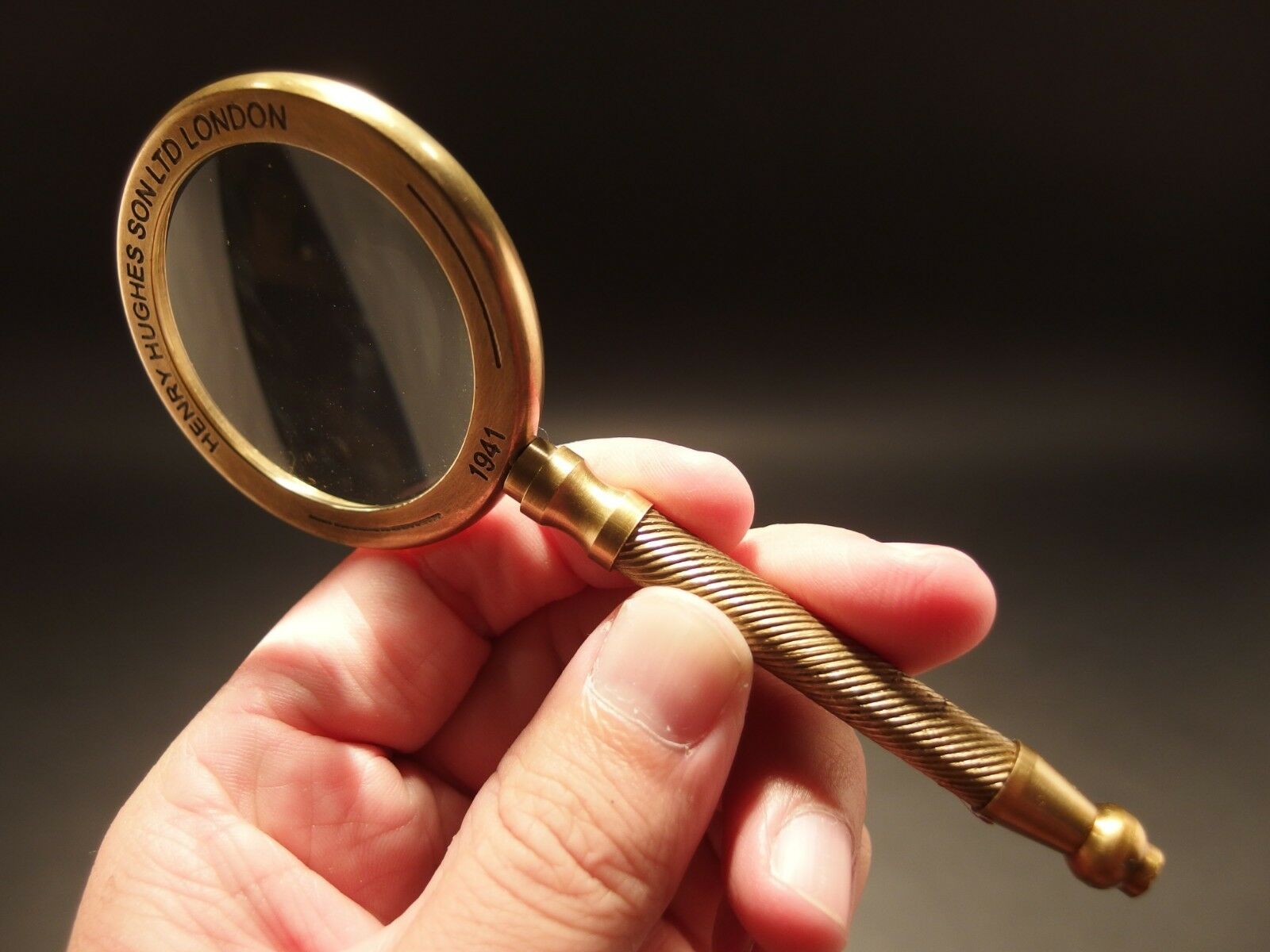 Antique Vintage Style, Brass Magnifying Glass "London 1941" - Early Home Decor
