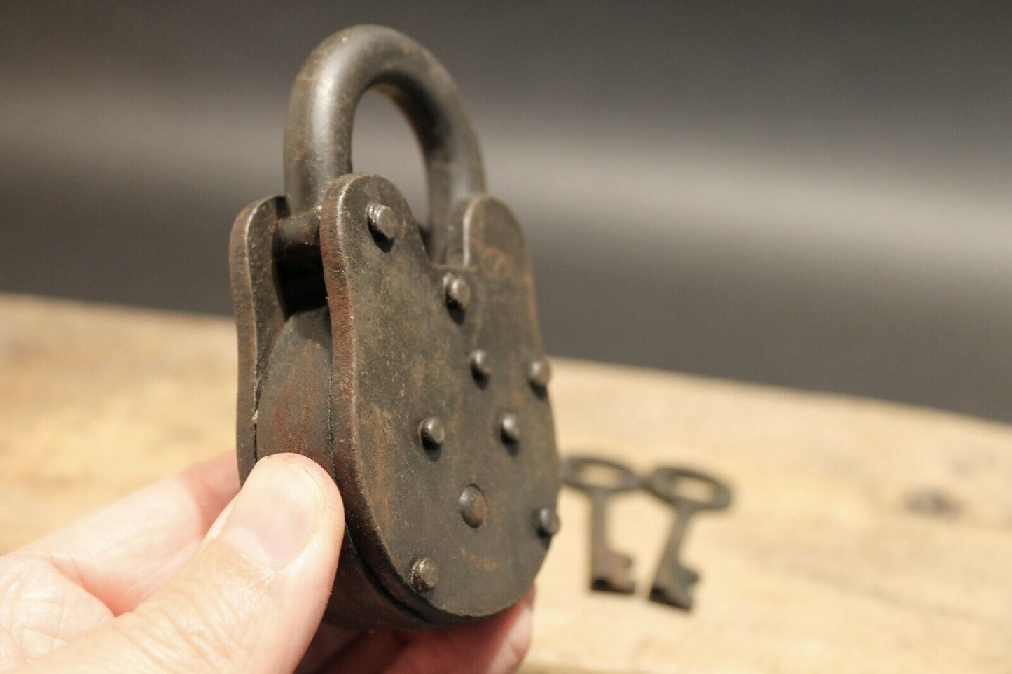 Antique Vintage Style Cast Iron Colt Firearms Ammo Box Padlock Lock & Key
