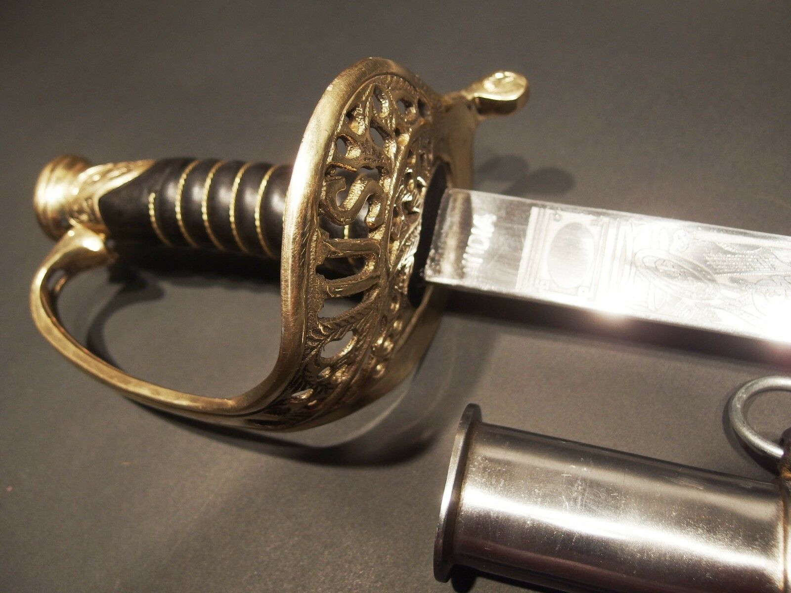 Antique Style 1860 Light Cavalry Saber Carbon Steel Sword Union US - Early Home Decor