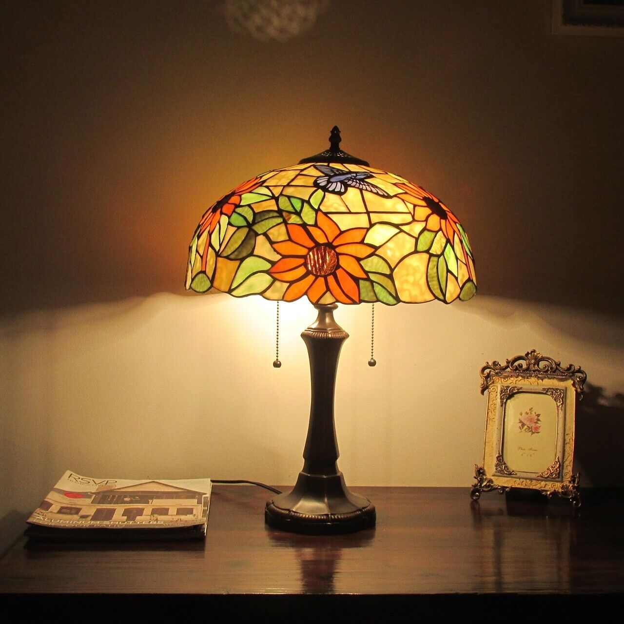 22.2" Antique  Style Stained Glass Sunflower Table Lamp