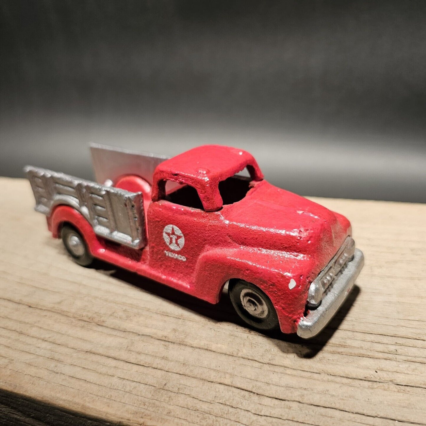 Antique Vintage Style Cast Iron Red Texaco Truck Flat bed Car