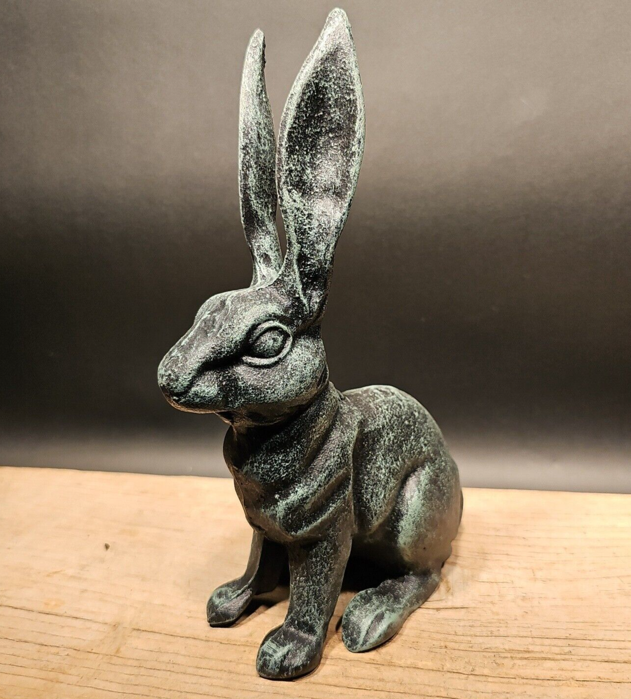 Antique Vintage Style Cast Iron Verdi Garden Table Door Stop Rabbit Hare