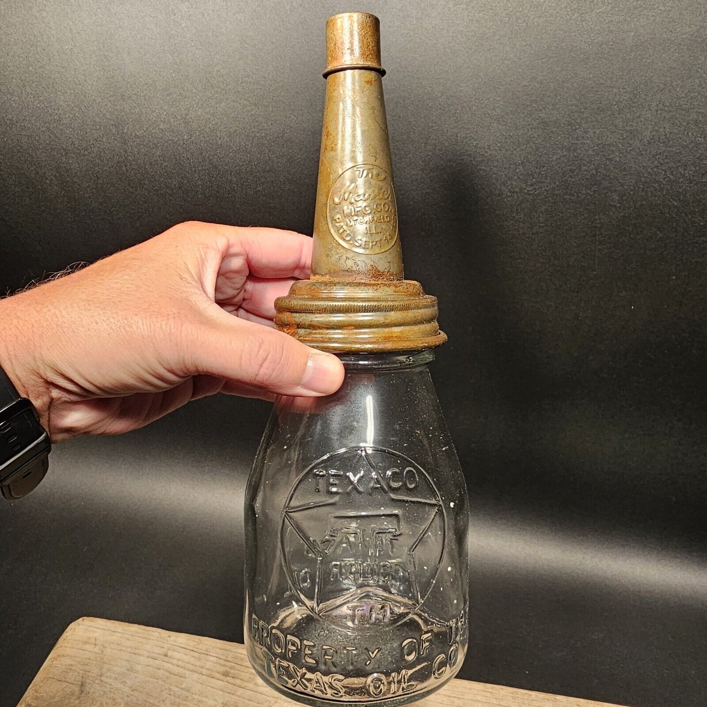 Vintage Style Texaco Glass Oil Bottle w Spout