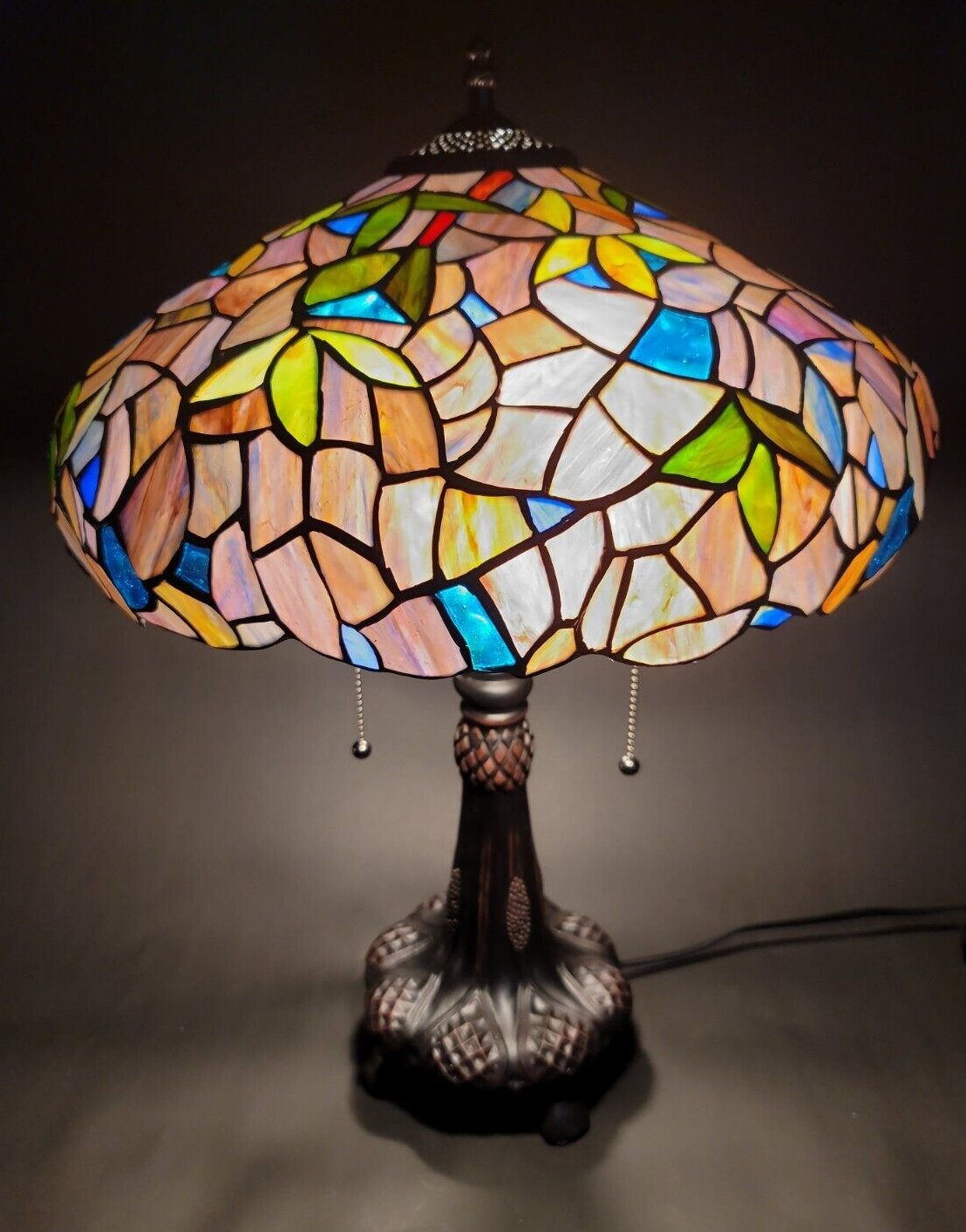 22" Antique Vintage Style Stained Glass Wisteria Floral Table Lamp