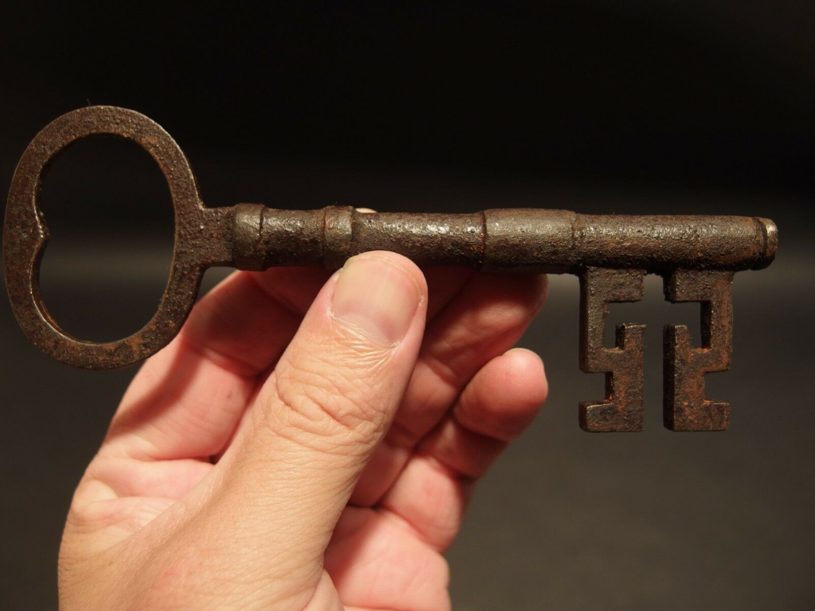 5 1/2" Antique Style Cast Iron Large Skeleton Church Key - Early Home Decor