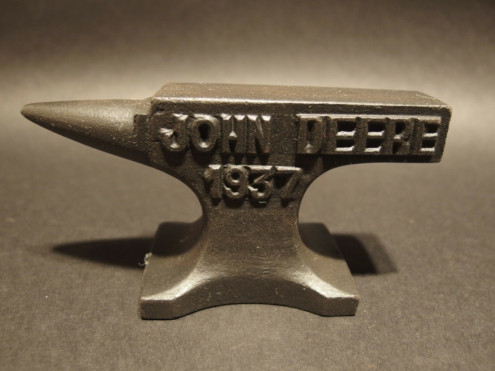 Cast Iron remington Miniature Anvil Auction