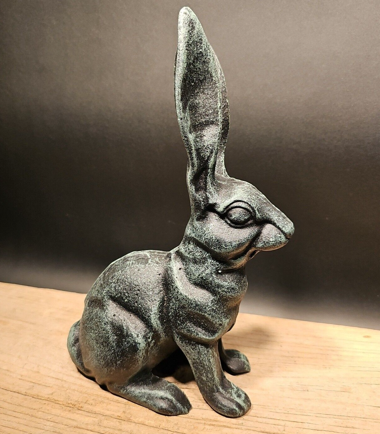 Antique Vintage Style Cast Iron Verdi Garden Table Door Stop Rabbit Hare