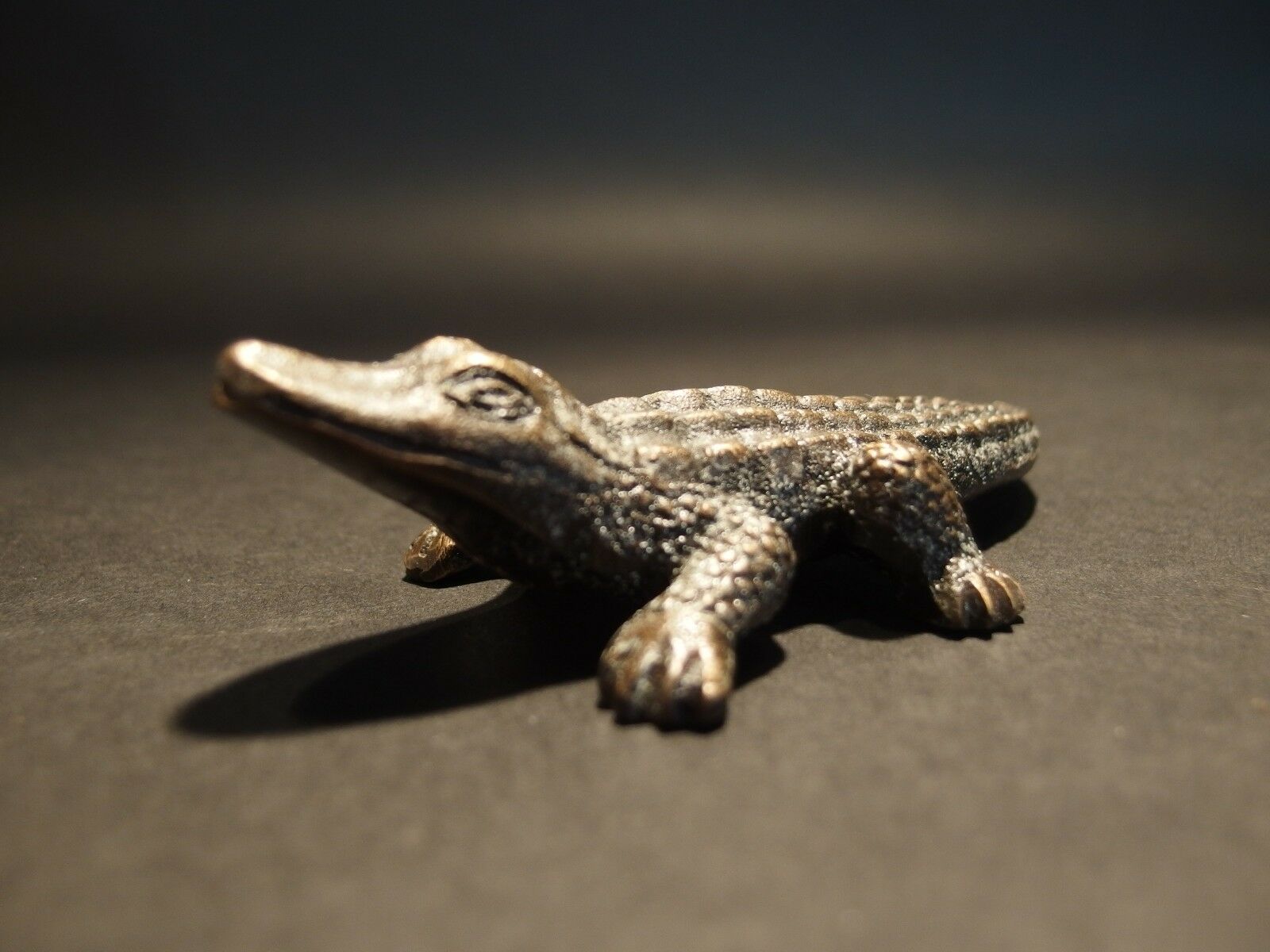 5" Vintage Antique Style Brass Gator Alligator Paperweight Desk Figure - Early Home Decor